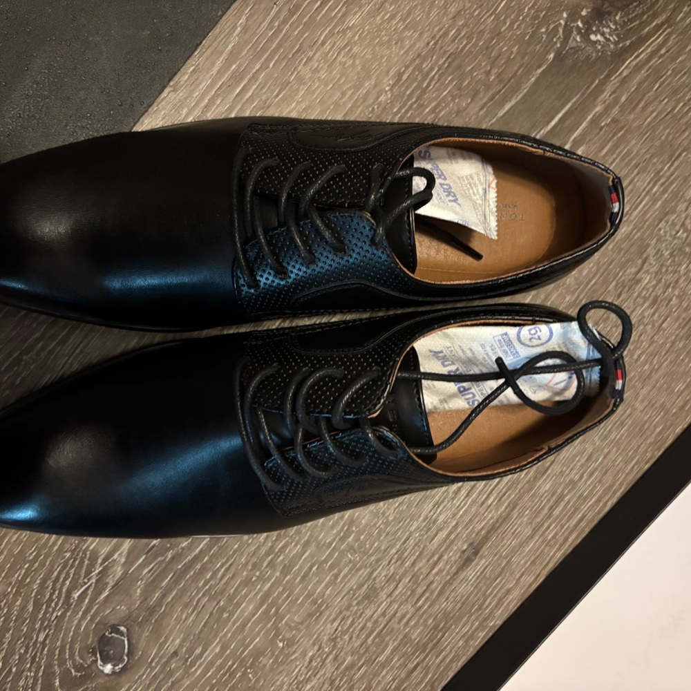 Tommy Hilfiger Black Leather Oxfords-dress shoes